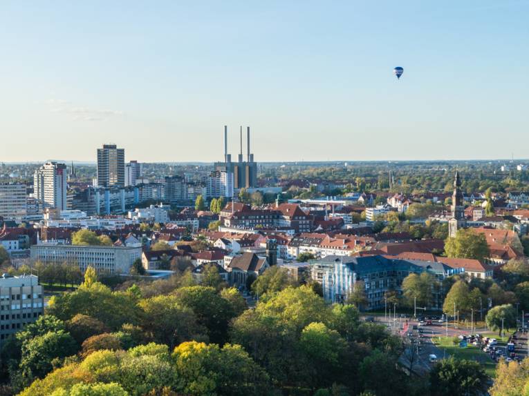 Panoramabild von Hannover, Blick aufs Ihmezentrum